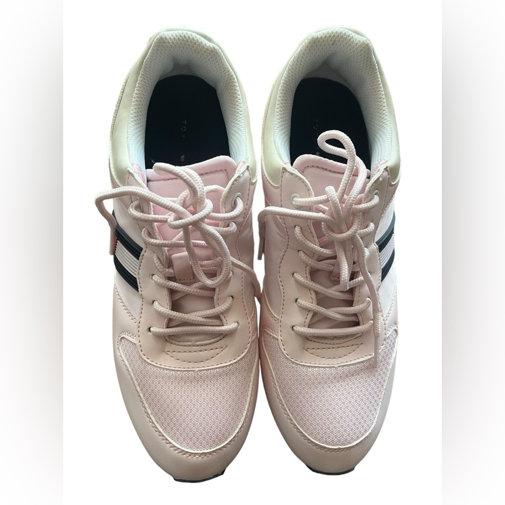 Women's Tommy Hilfiger Sneaker